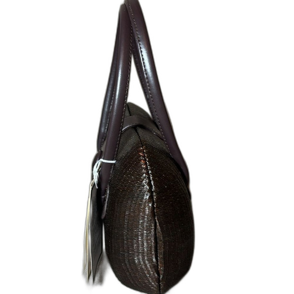 Le Sac Kultura Oval Bunyan Handbag with Leather Strap and Clasp - Picture 6 of 10